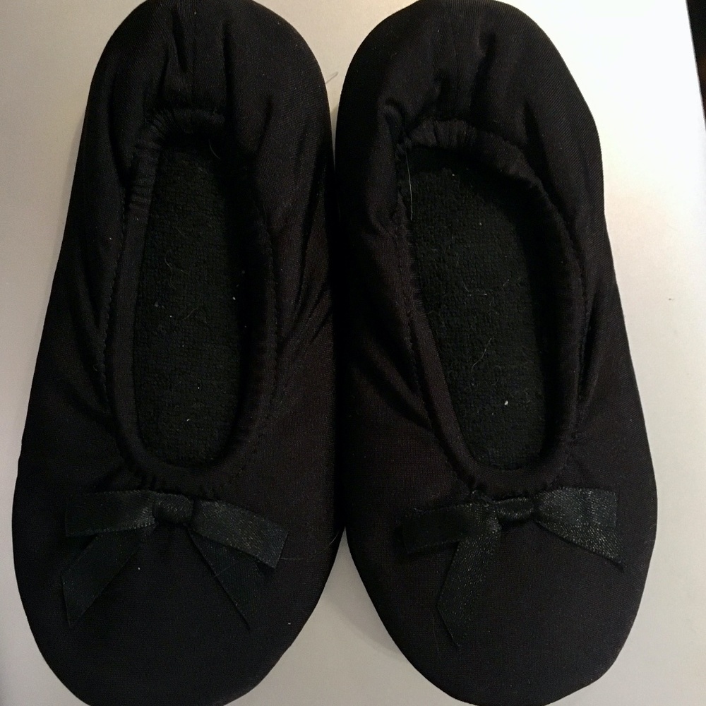 Girl's Black Ballet Slippers NWOT Size M (10-12)